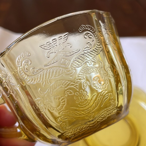 VTG 1930’s Federal Glass Recollection Madrid pattern Golden Glow Cup & Saucer - Picture 5 of 7